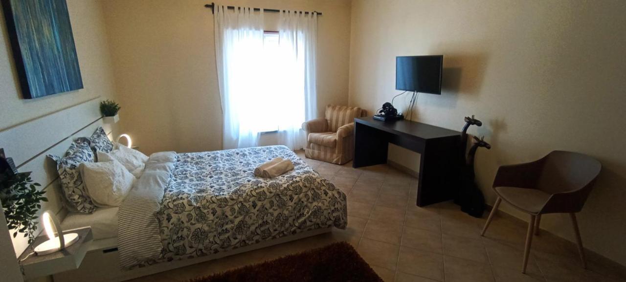 Linos House Apartment Atouguia Da Baleia Exterior photo